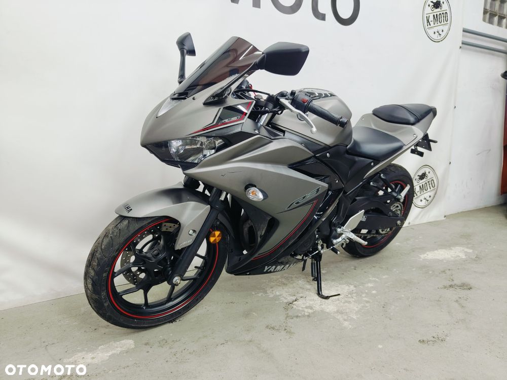 Yamaha R3 - 18