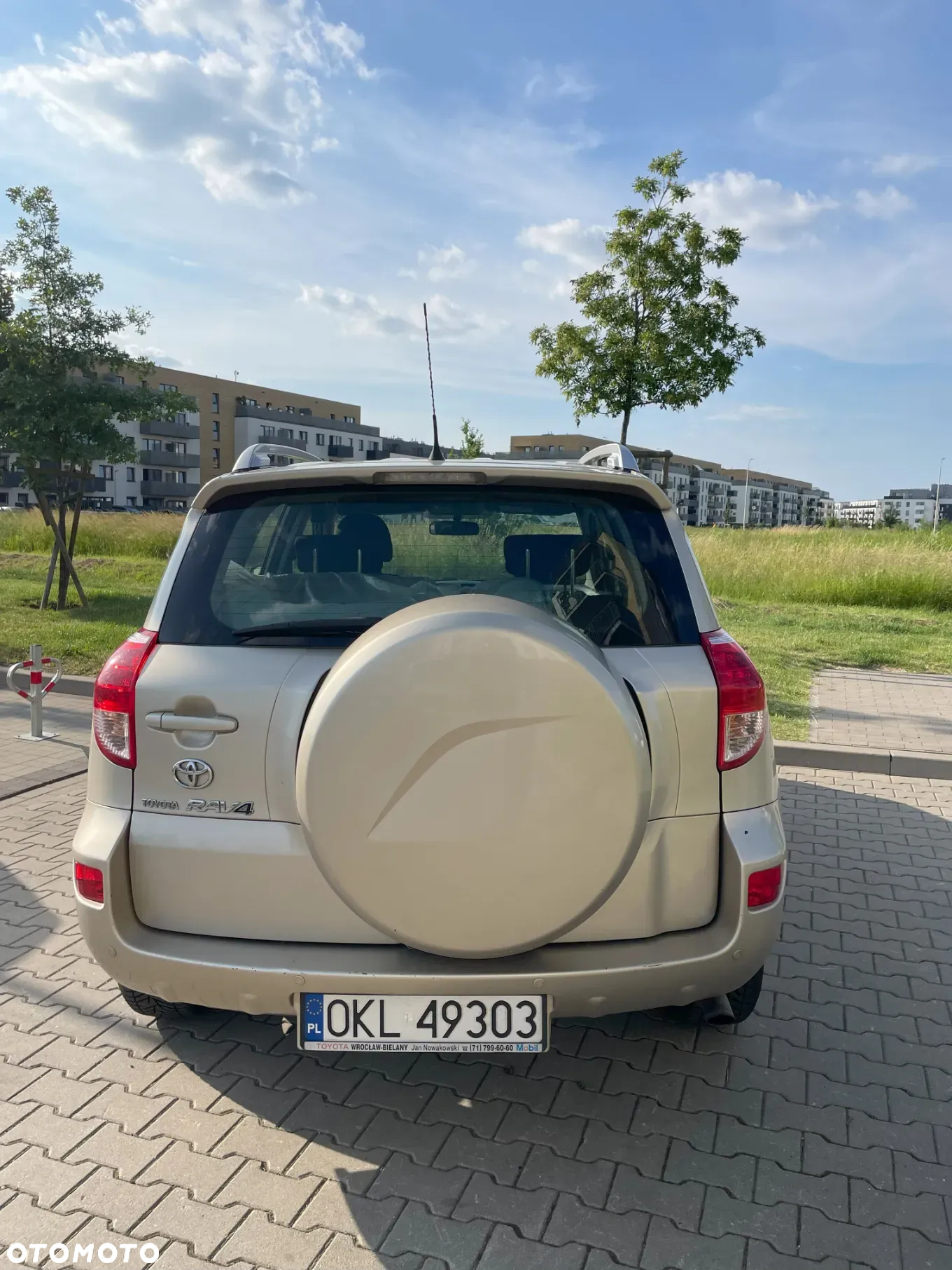 Toyota RAV4 2.2 D-4D Sol - 5