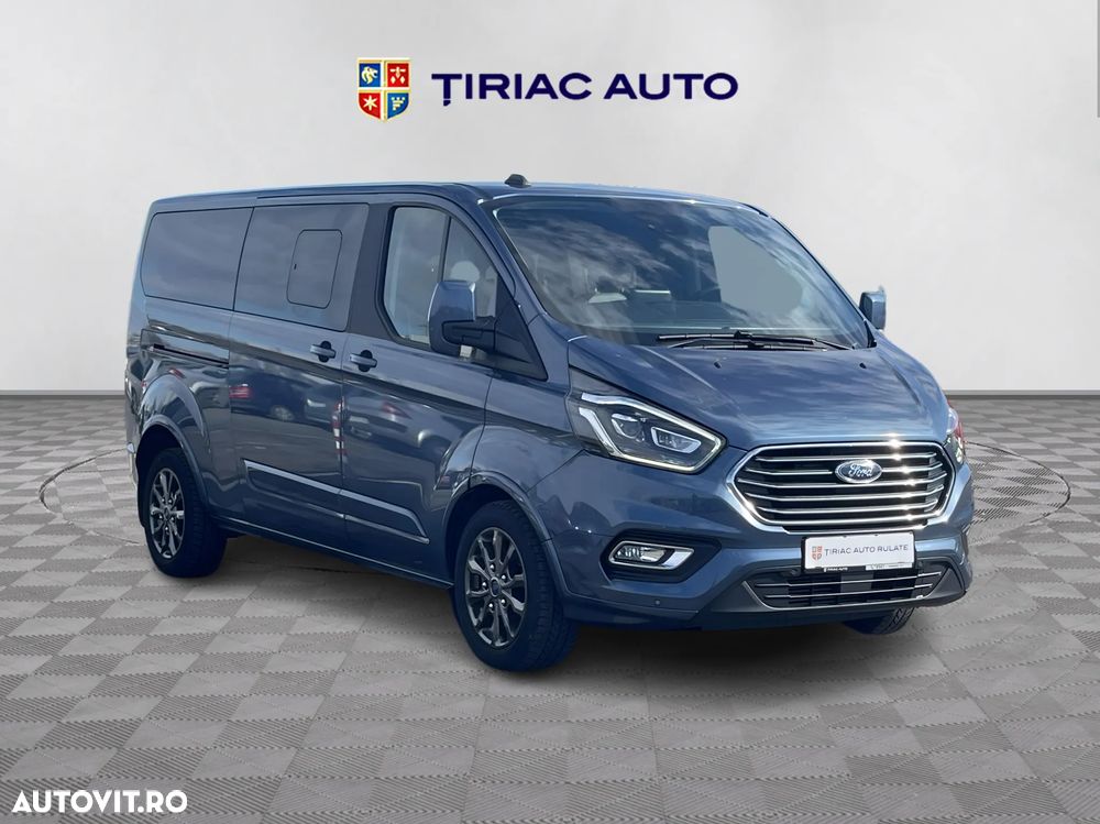 Ford Tourneo Custom - 7