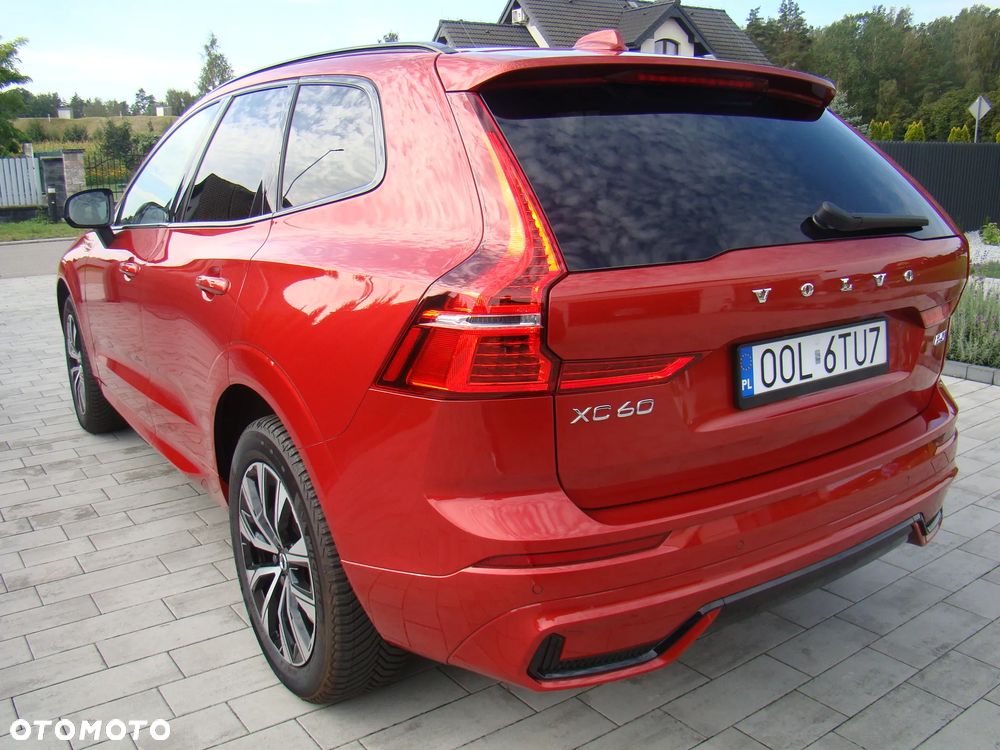 Volvo XC 60 B5 B AWD Geartronic RDesign - 9