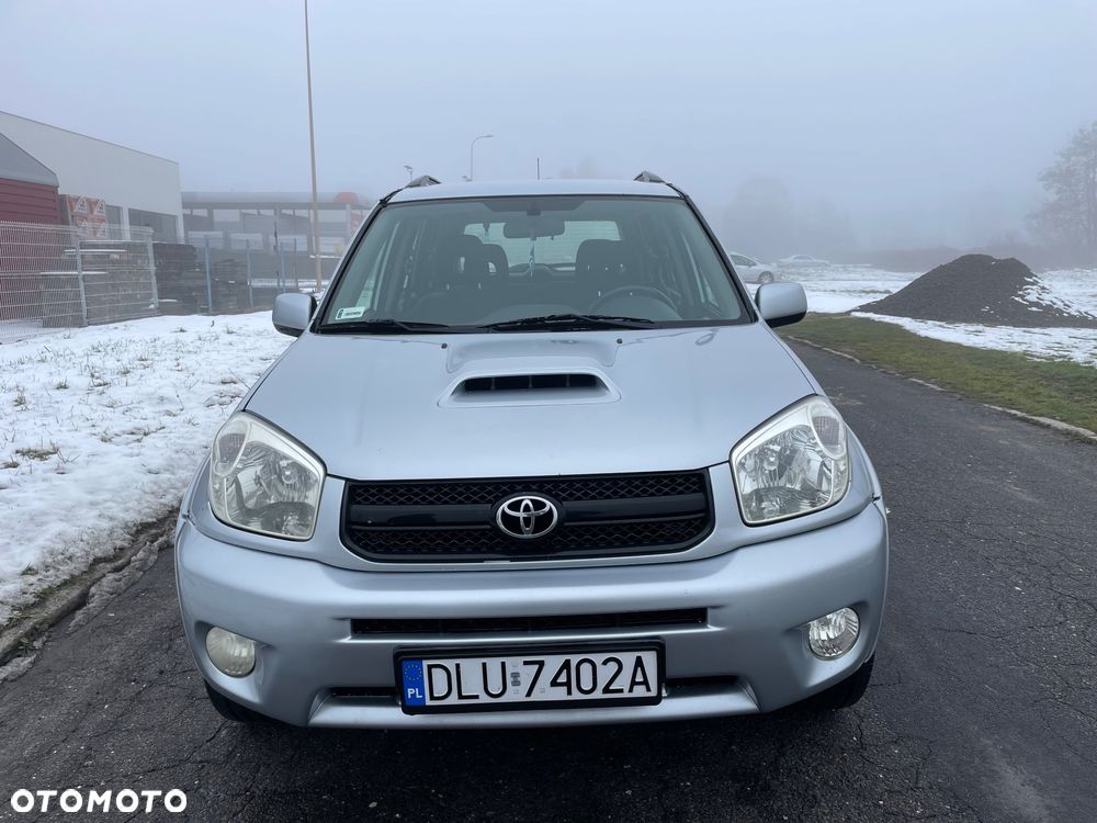 Toyota RAV4 D-4D 4x4 Sol - 8