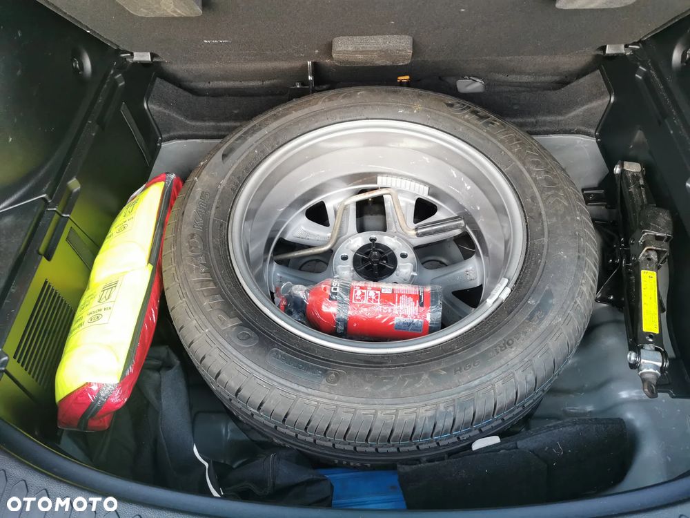 Kia Sportage 1.6 GDI Business Line M 2WD - 14