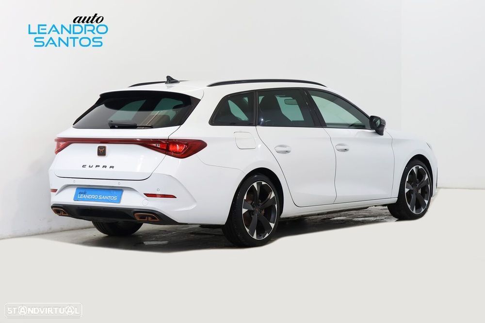 Cupra Leon ST 1.4 e-Hybrid MID DSG - 3