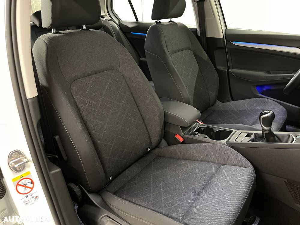 Volkswagen Golf 1.0 TSI Life - 11