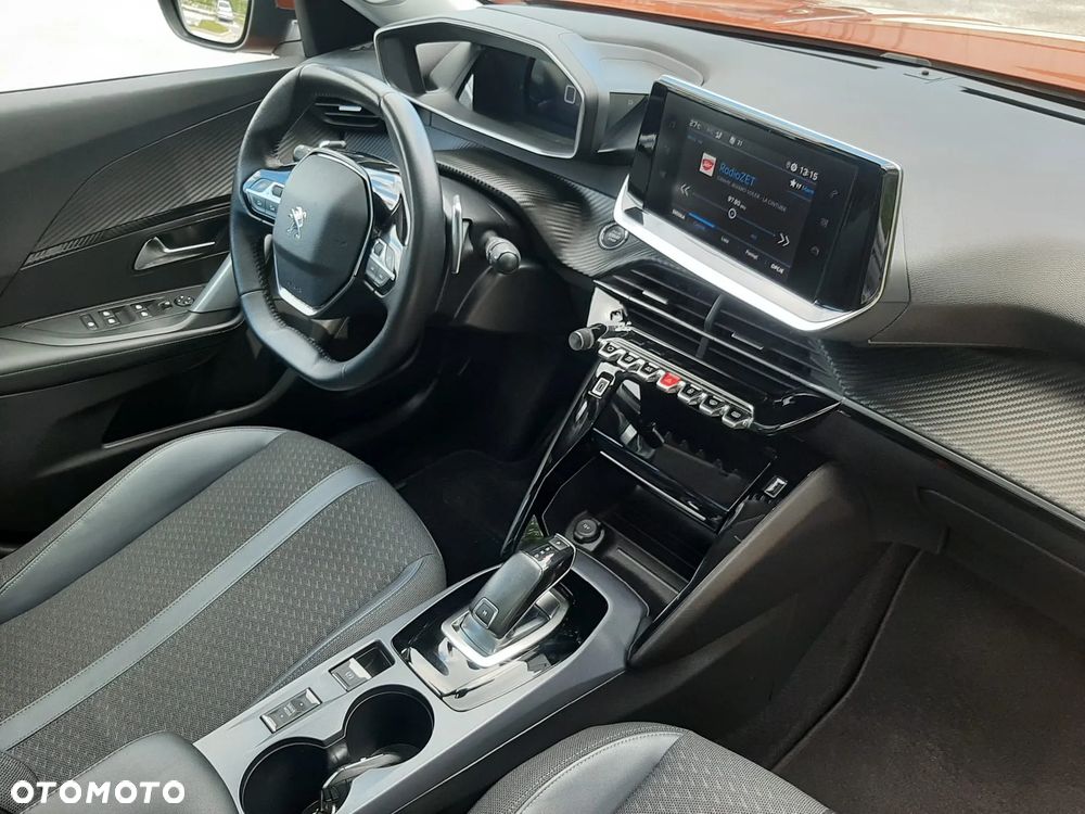 Peugeot 2008 1.5 BlueHDi Allure S&S EAT8 - 21