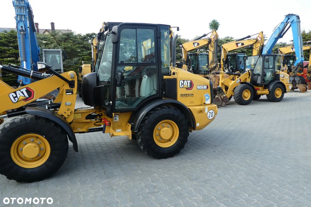 Caterpillar 906M SPROWADZONY ŁYZKA WIDŁY - 18