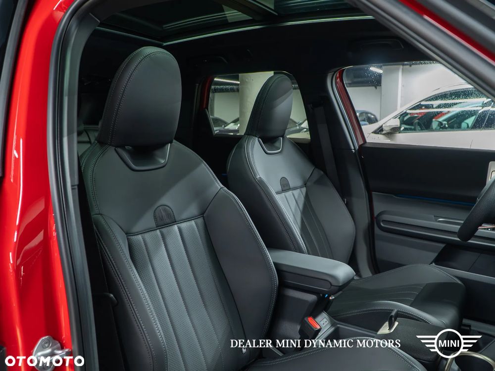 MINI Countryman S ALL4 John Cooper Works Trim - 22