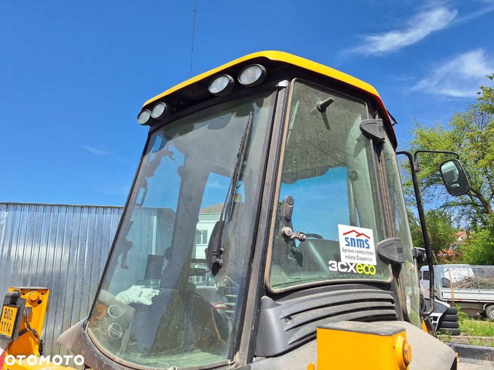 JCB 3Cx 4X4 - 39