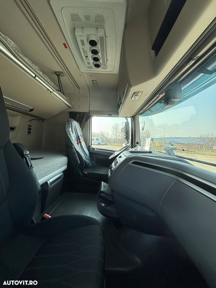 DAF XF450SC PTO, anvelope noi - 8