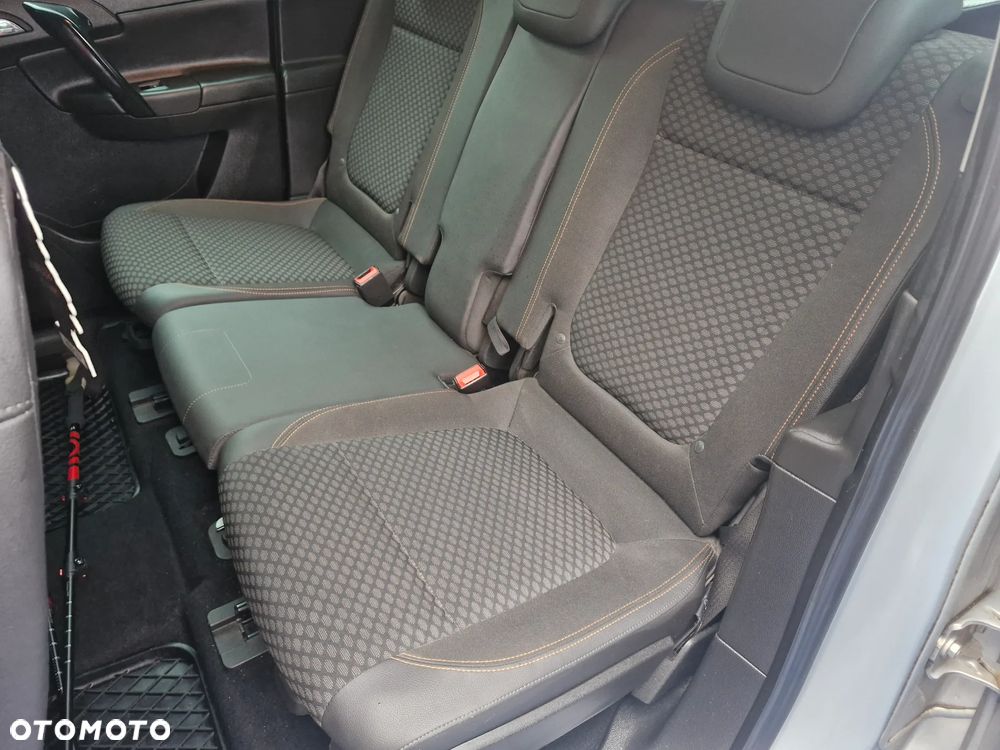 Opel Meriva 1.4 T Cosmo - 15