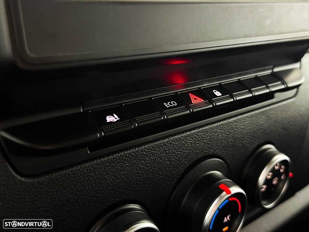 Renault Master L2H2 2.3 DCi 135cv Confort - 43