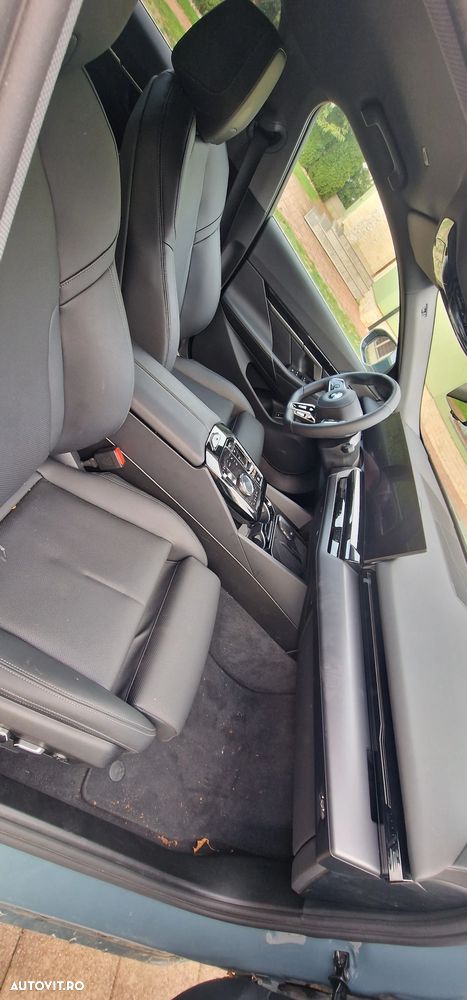 BMW Seria 5 520d Aut. - 3