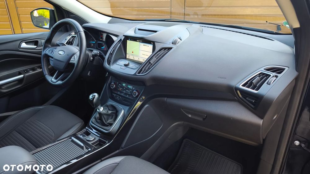 Ford Kuga 2.0 TDCi 2x4 Trend - 20