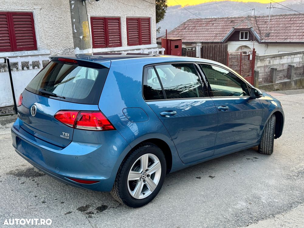 Volkswagen Golf 1.2 TSI BMT Comfortline - 36