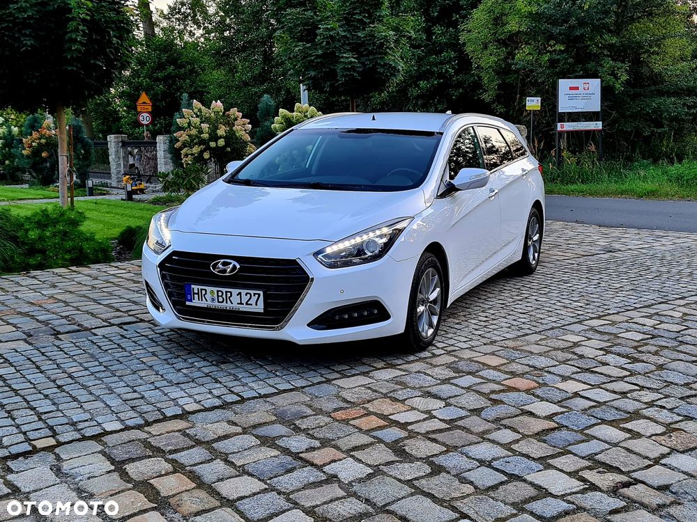 Hyundai i40 1.7 CRDi Premium DCT - 4