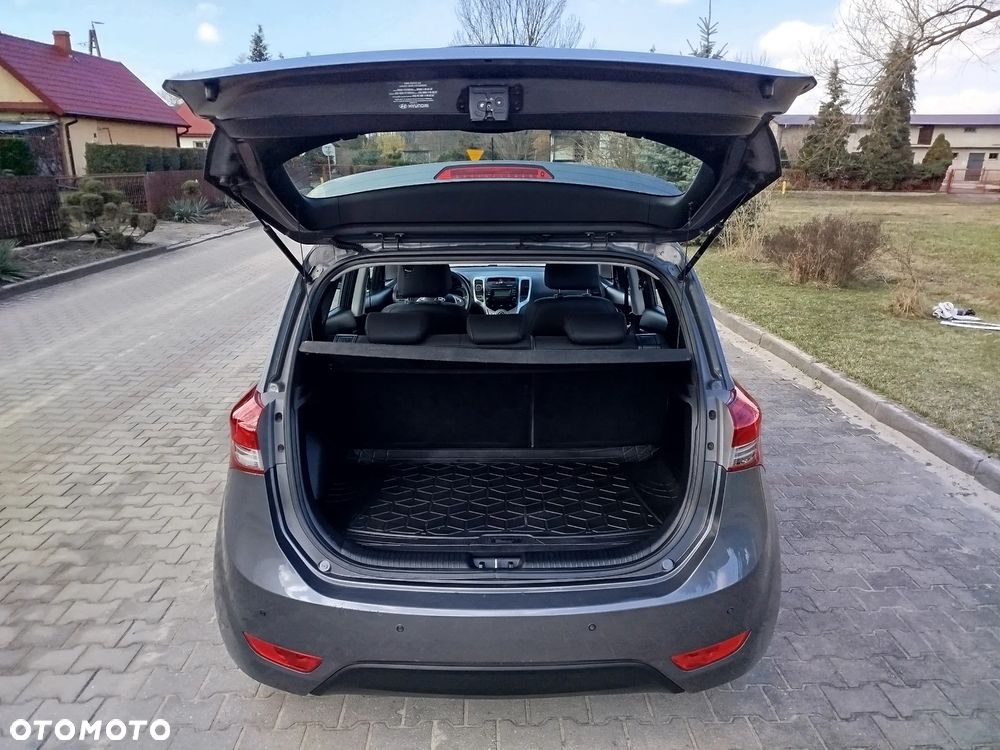 Hyundai ix20 1.4 blue YES Silver - 31