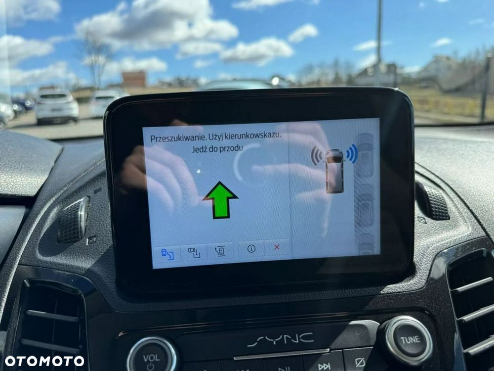 Ford Tourneo Connect Grand - 38