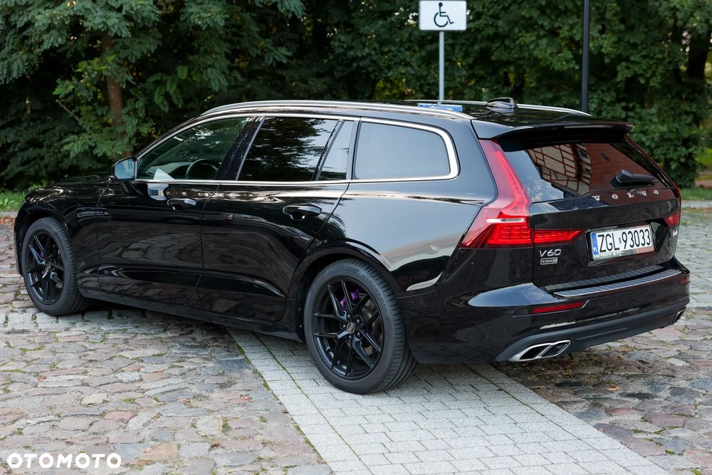 Volvo V60 D4 Momentum Pro - 14