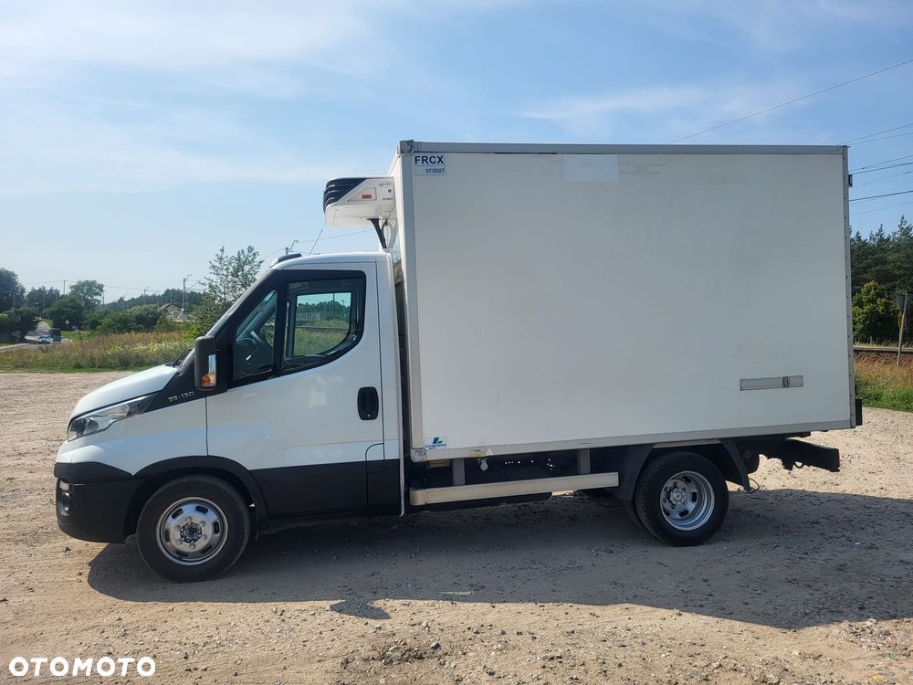 Iveco Daily 35C13 2015r IZOTERMA CHŁODNIA 230V MROŹNIA AGREGAT Bliźniaki - 15