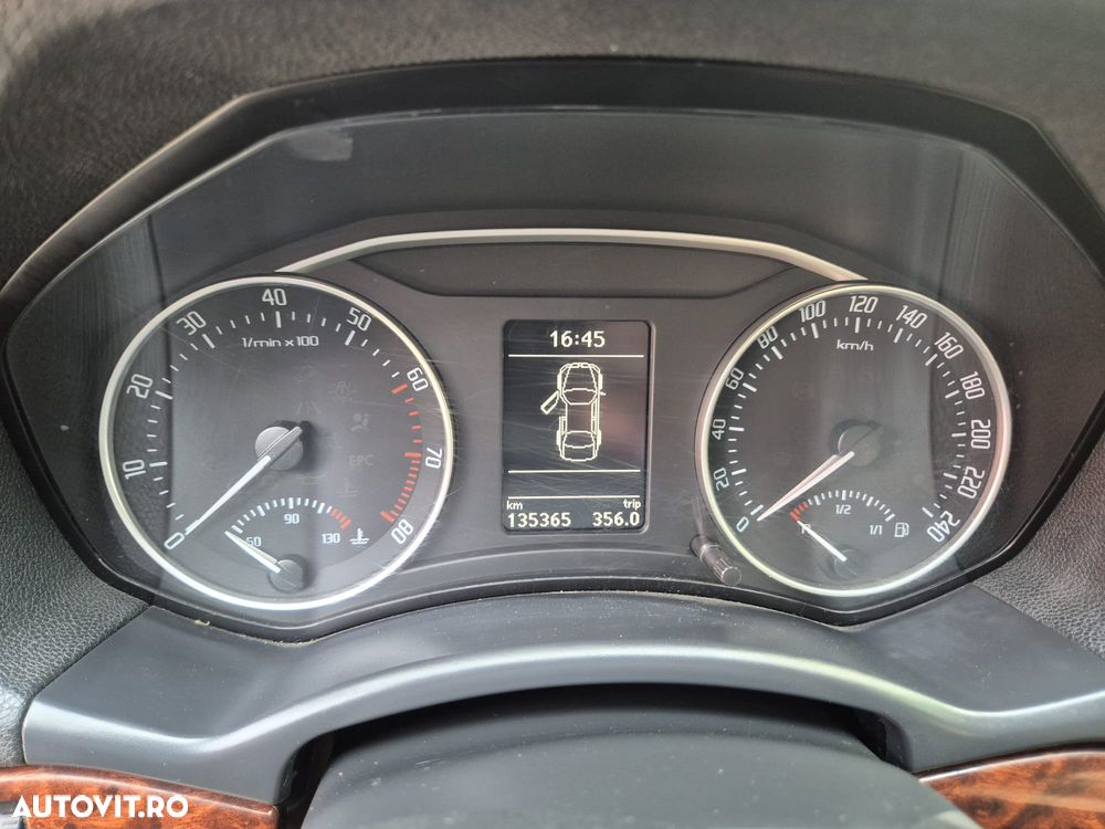 Skoda Octavia 1.2 TSI Ambiente - 5