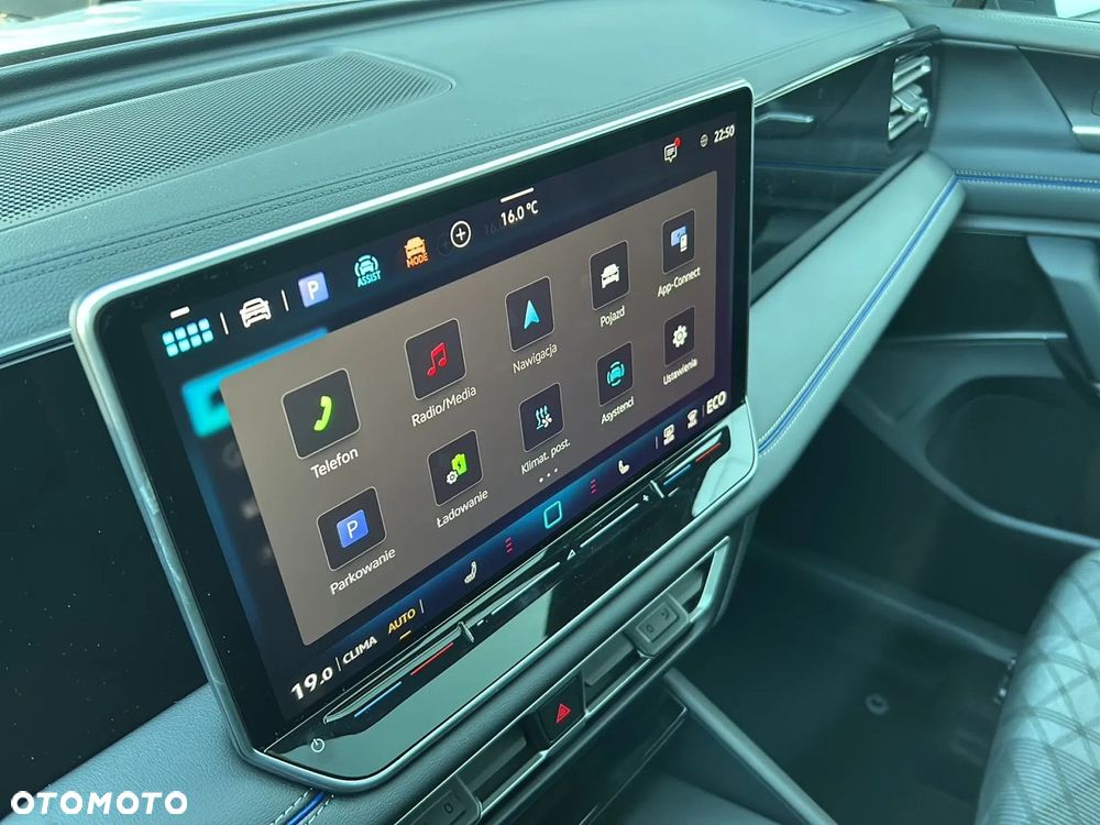 Volkswagen Tiguan - 13