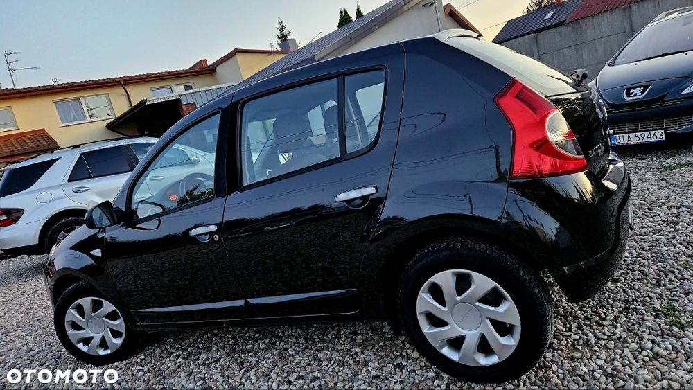 Dacia Sandero - 4