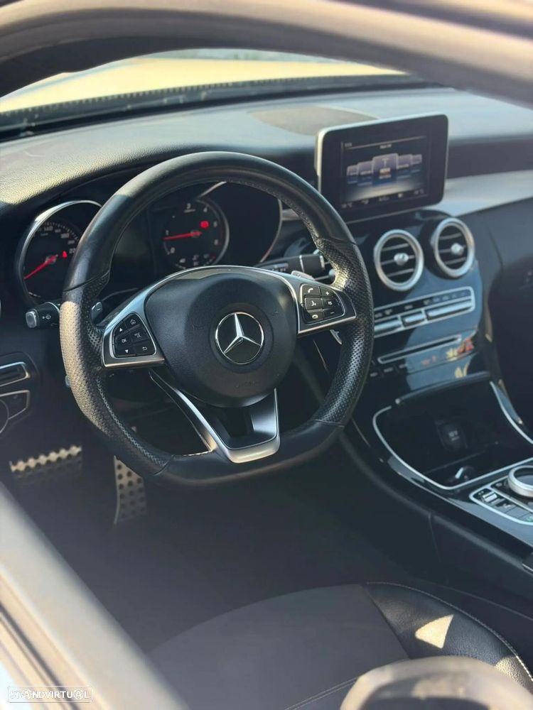 Mercedes-Benz C 250 d Aut. — fotografia 13