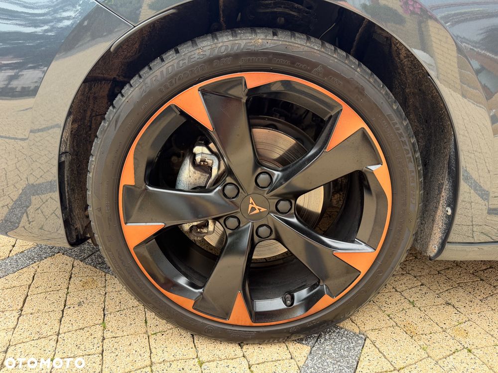 Cupra Leon 1.5 eTSI mHEV Tribe Edition DSG - 15
