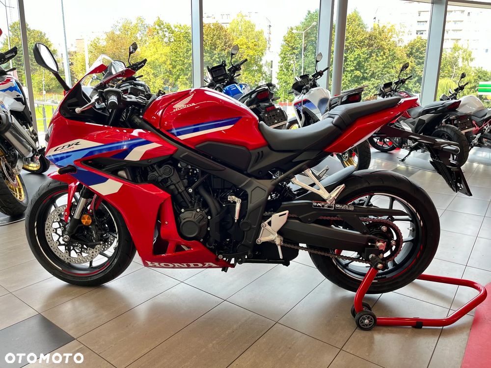 Honda CBR - 6