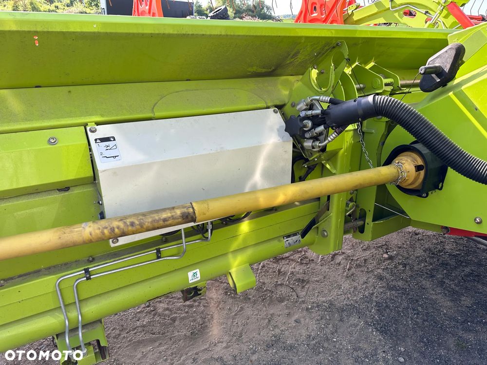 Claas V1230 - 9