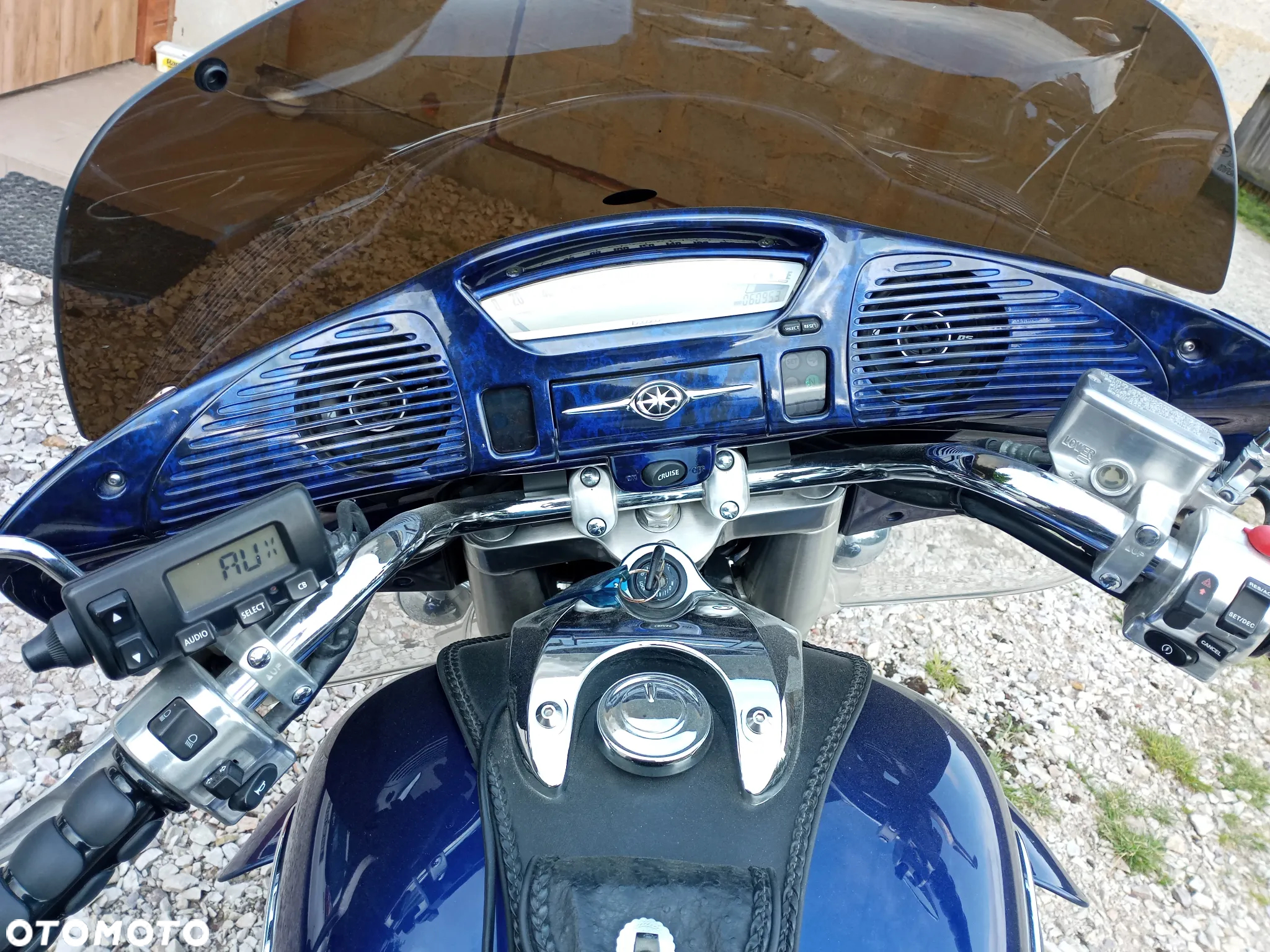 Yamaha XVZ - 7