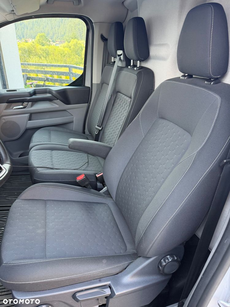 Ford Transit Custom - 12