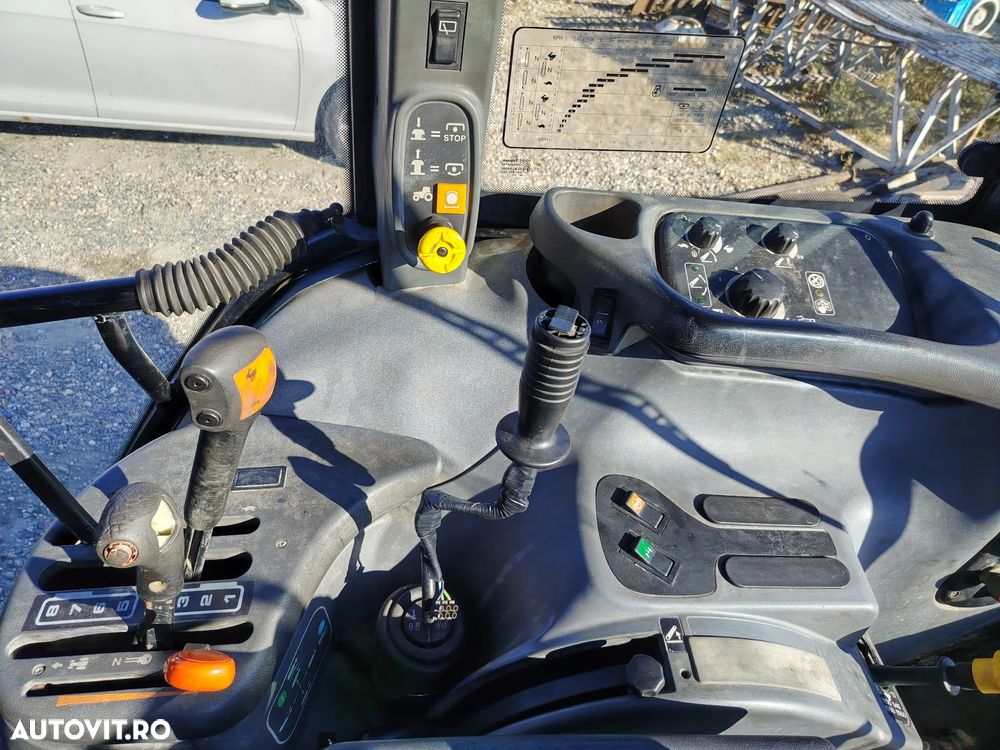 New Holland TS 100 - 7
