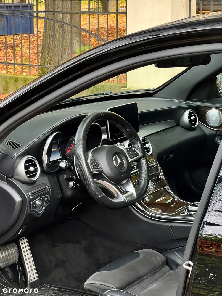 Mercedes-Benz Klasa C AMG 63 - 6