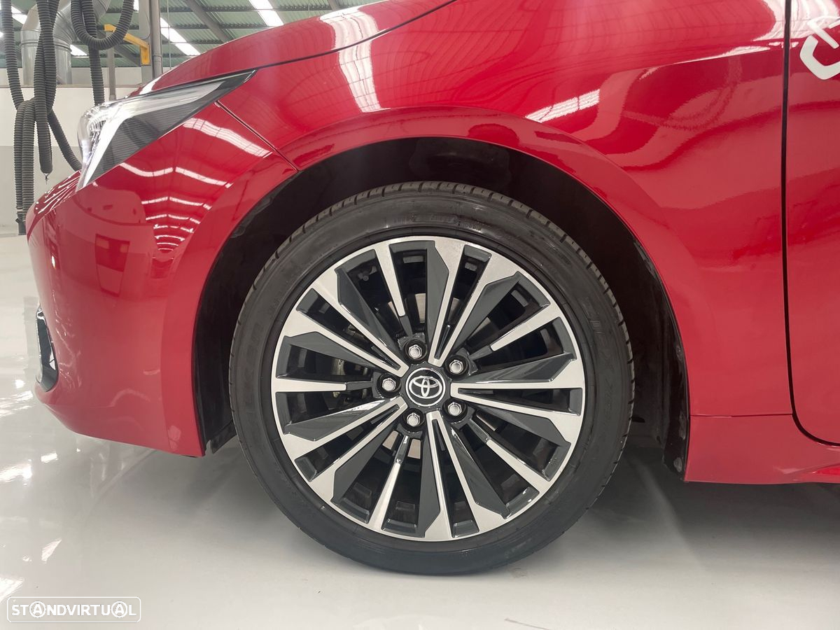 Toyota Corolla 1.8 Hybrid Comfort Plus - 13