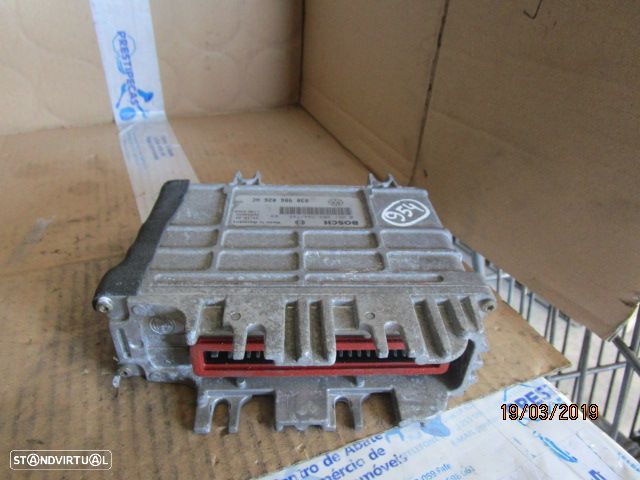 Centralina 030906026AC 0261203744/745 VW POLO 1994 1.0I BOSCH - 1