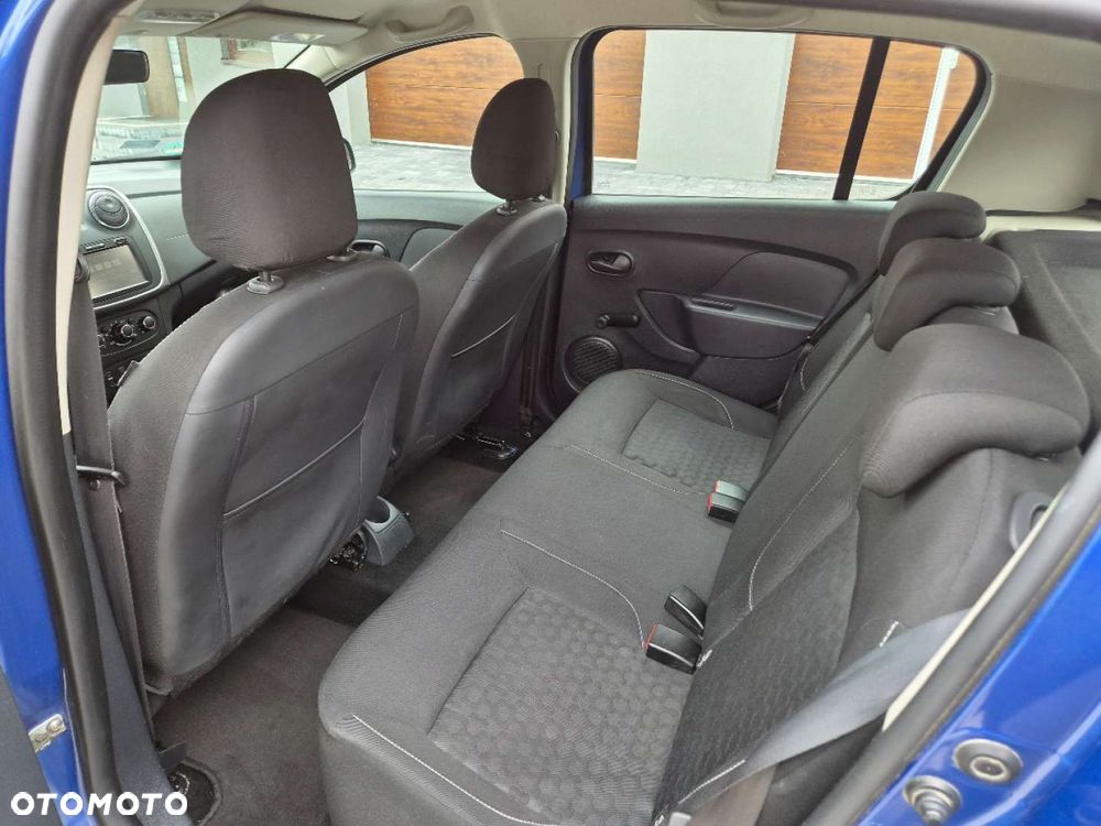 Dacia Sandero - 16