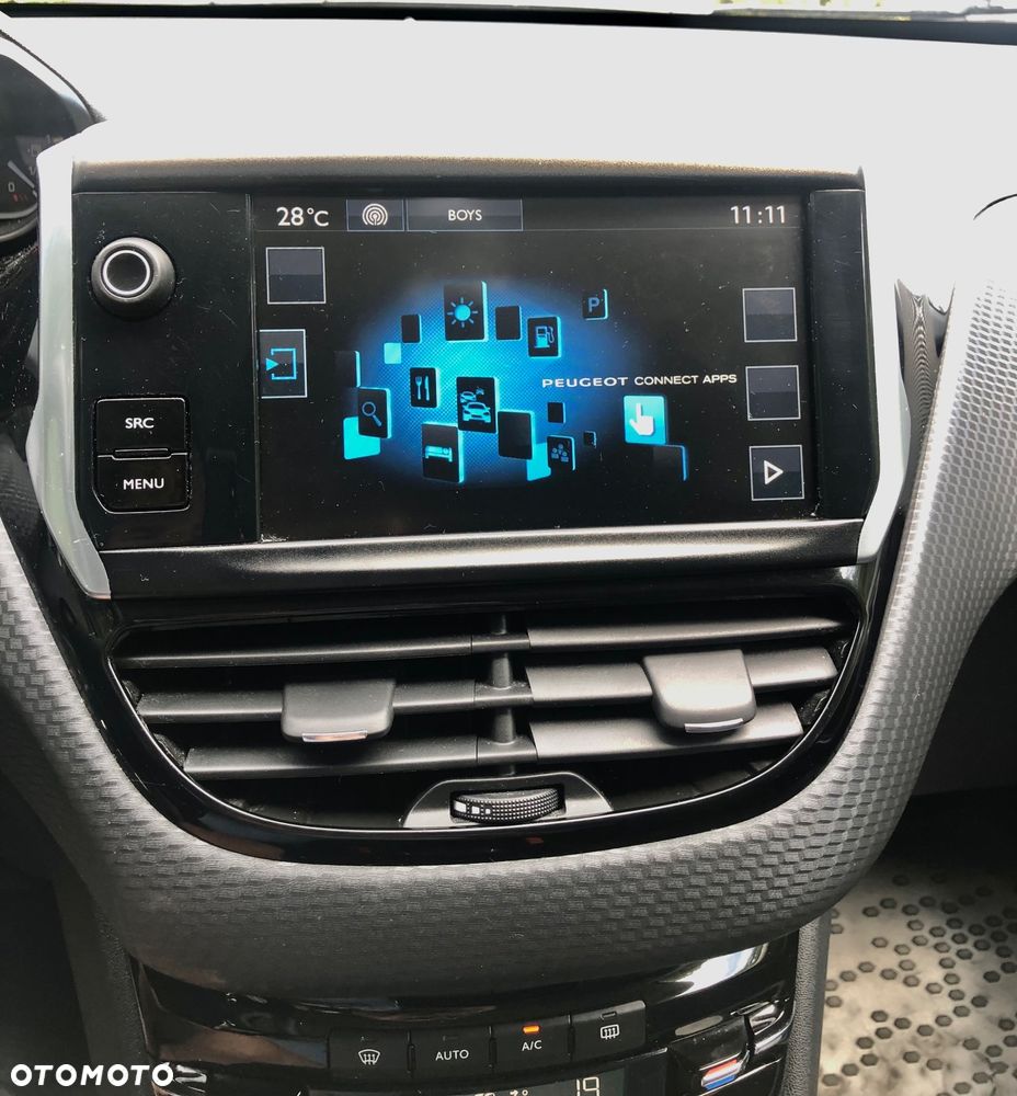 Peugeot 2008 1.2 Pure Tech GPF Active S&S - 14