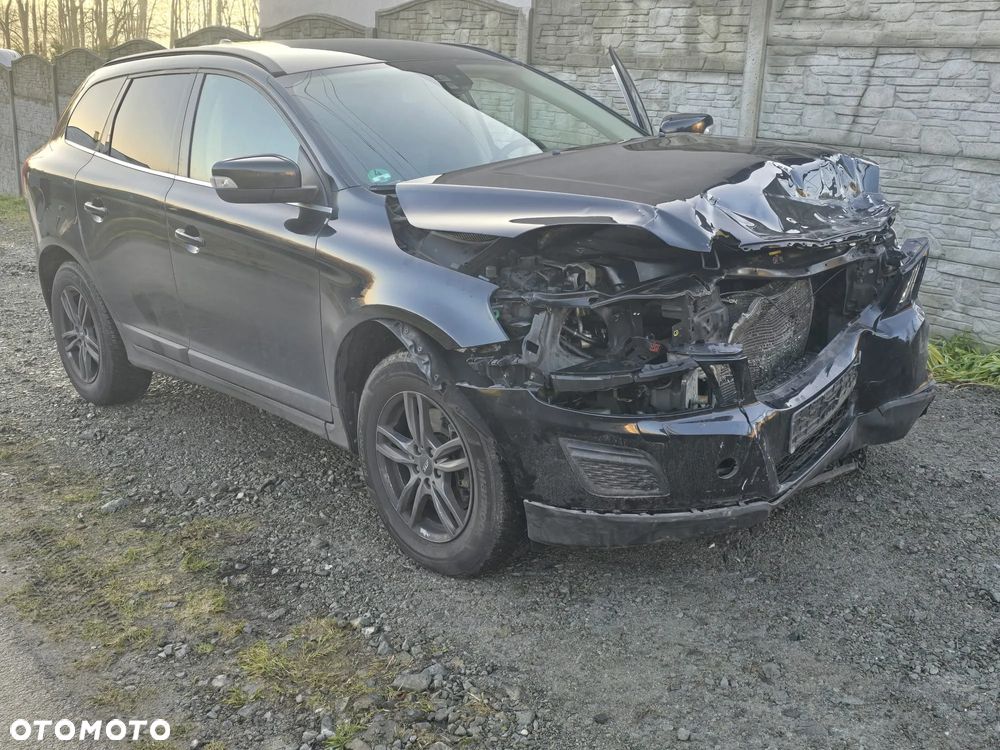 Volvo XC 60 DRIVe Momentum - 2