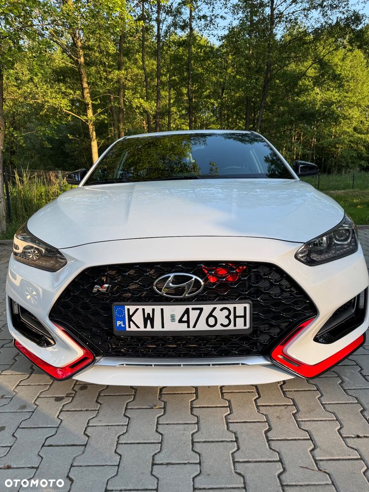 Hyundai Veloster - 3
