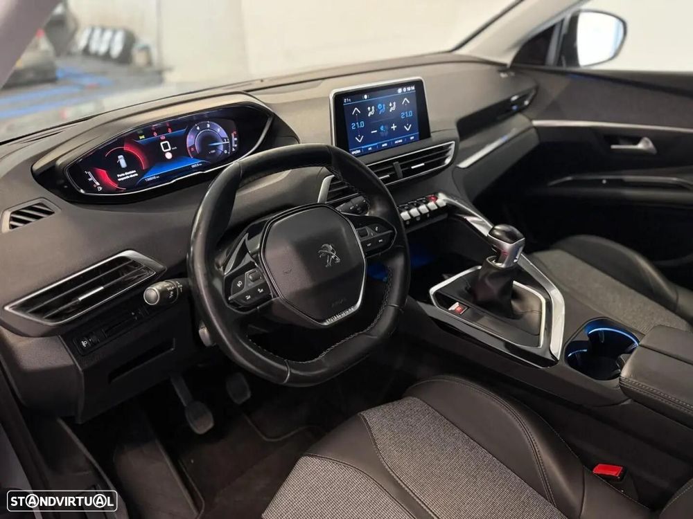 Peugeot 3008 — fotografia 5