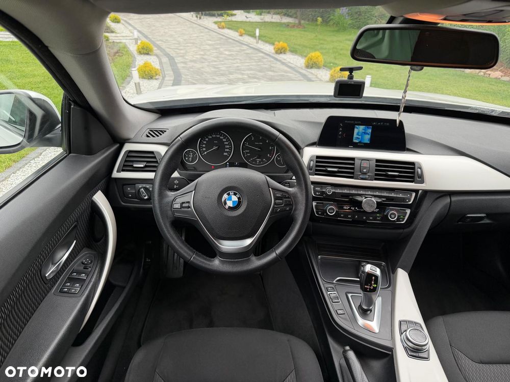 BMW 3GT 318d - 32