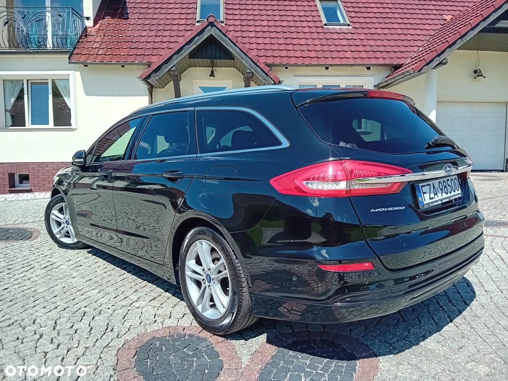 Ford Mondeo 2.0 TDCi Titanium - 21