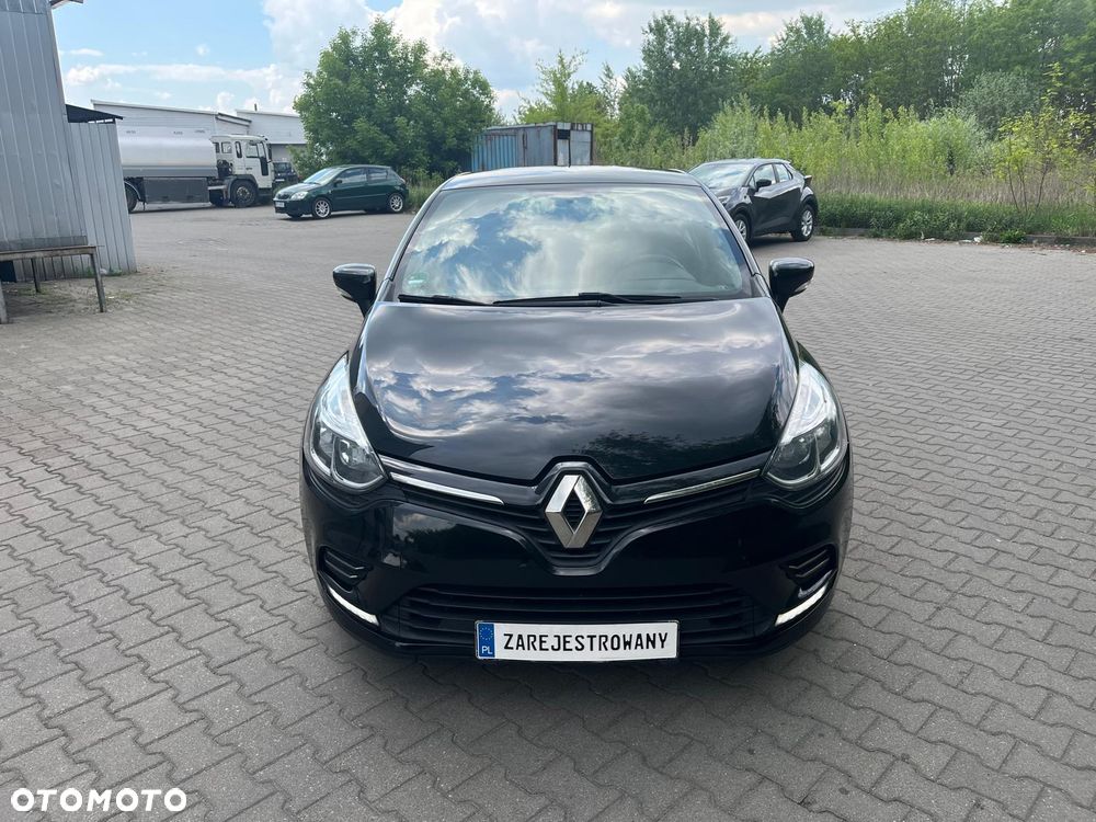 Renault Clio 1.2 16V 75 Collection - 8