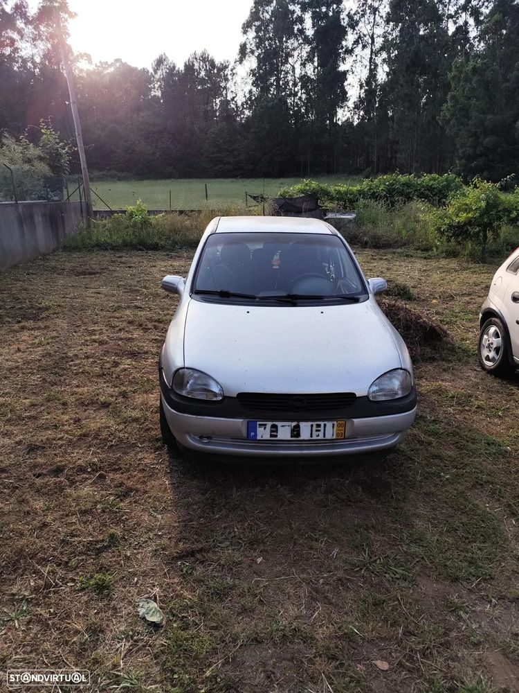 Opel Corsa 1.2 16V - 3