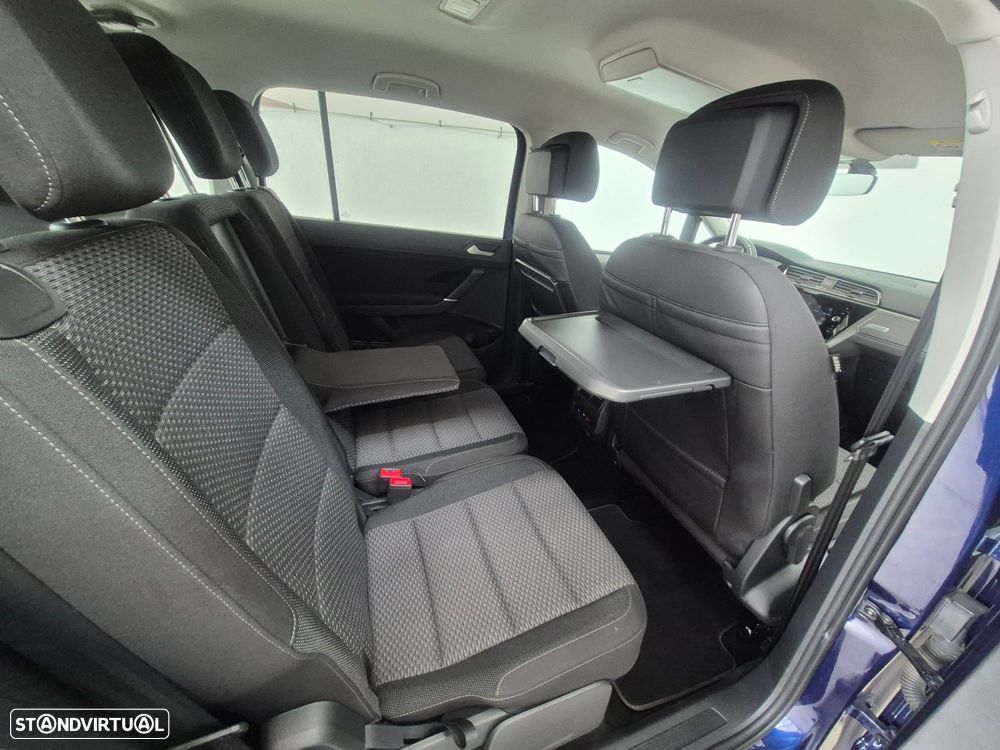 VW Touran 2.0 TDI Confortline DSG - 25