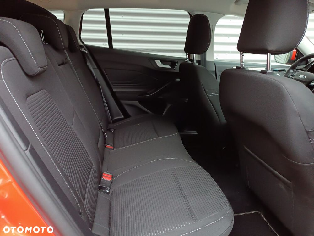 Ford Focus 1.0 EcoBoost mHEV Titanium X - 21