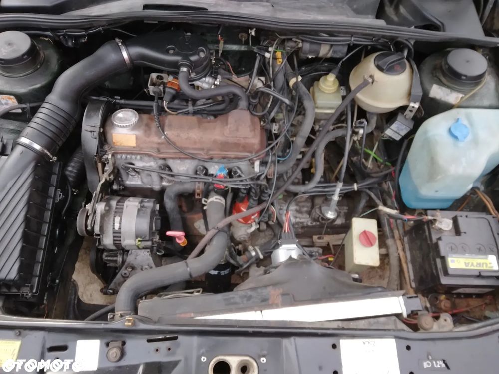Volkswagen Golf 1.8 GT Special - 18