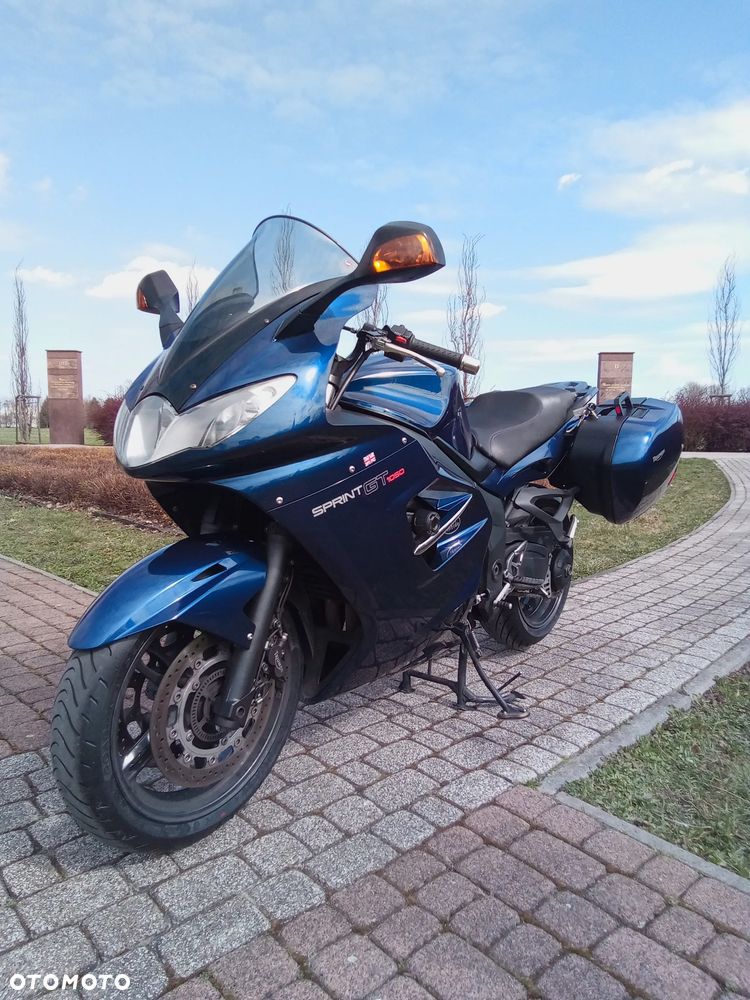 Triumph Sprint - 13