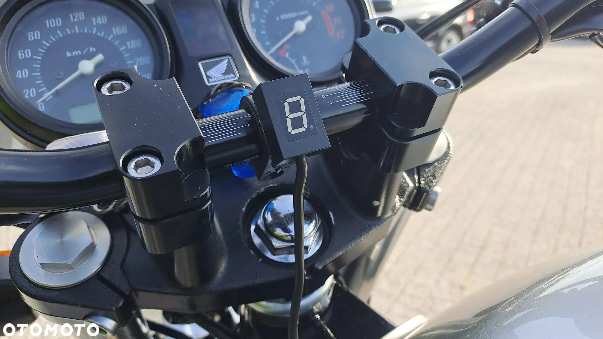 Honda CBF - 28